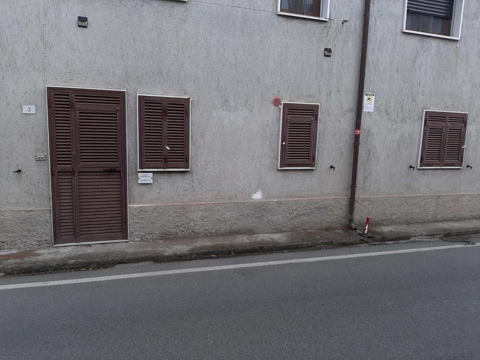 Luni Casa Dolce Casa Posto Accogliente Tranquillo Nicola Exterior foto